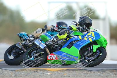 media/Sep-24-2022-CVMA (Sat) [[a45f954247]]/Race 13 Supersport Open/